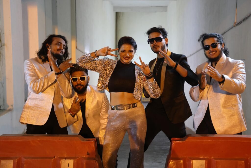Kamli Saga - The Best DJ Based Band in Mumbai
