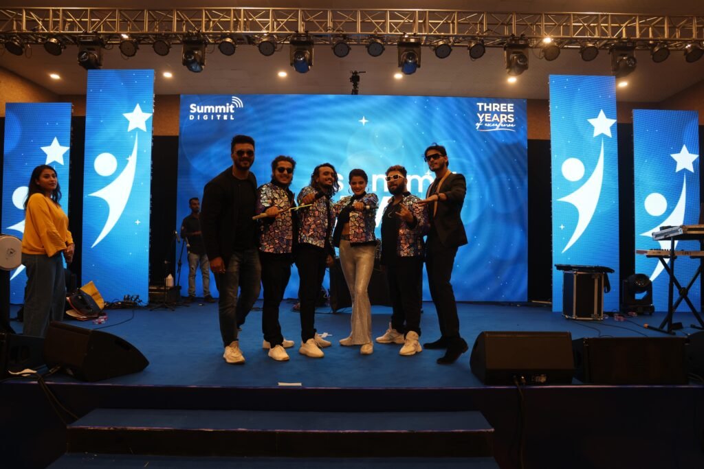 Kamli Saga - The Best DJ Based Band in Mumbai