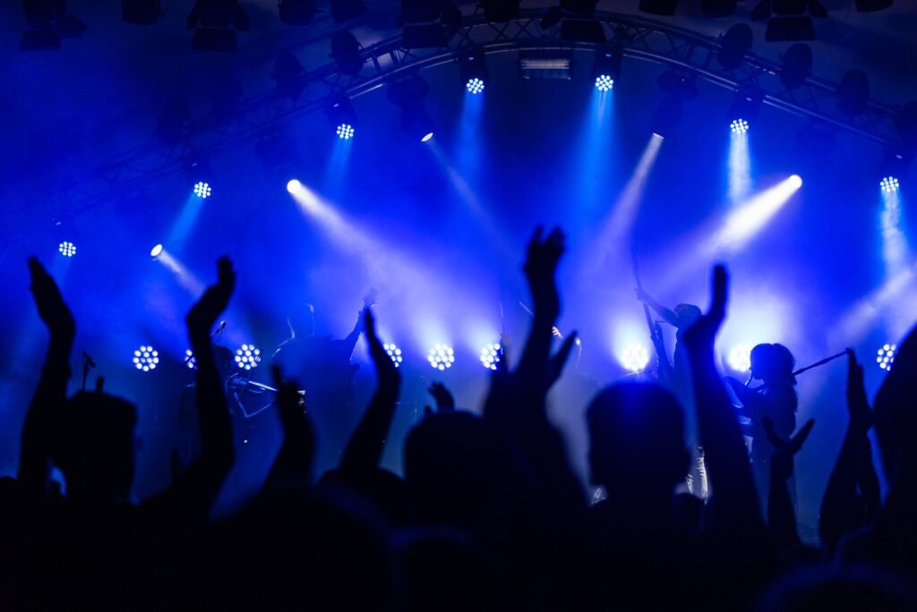 Kamli Saga - The Best DJ Based Band in Mumbai